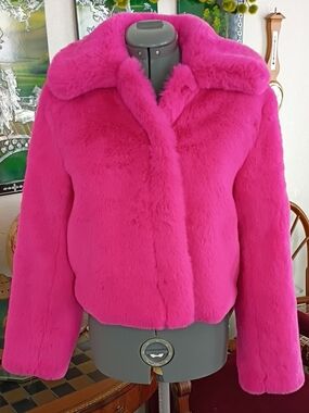 Hot Pink Faux Fur Coat Size Extra Small